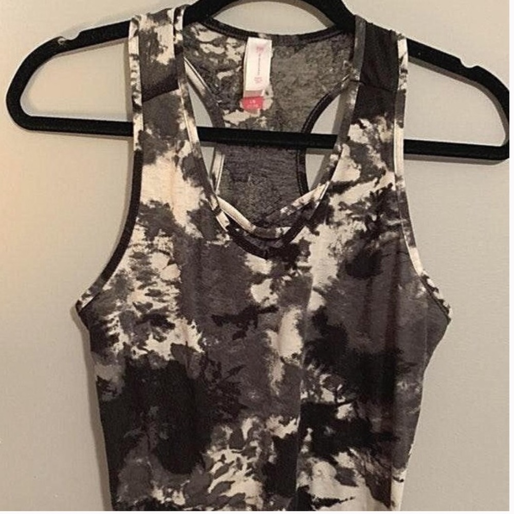 No Boundaries black and white tank top